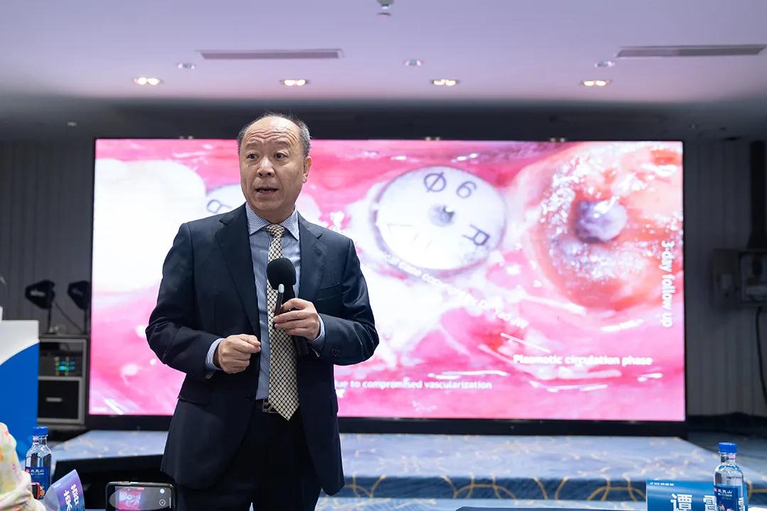 姚院长受邀参加第12次全国种植学术大会并担任讲师